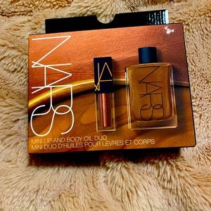 BNIB NARS set